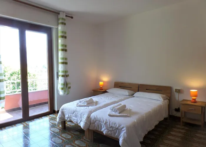 Ortensia * 巴韦诺